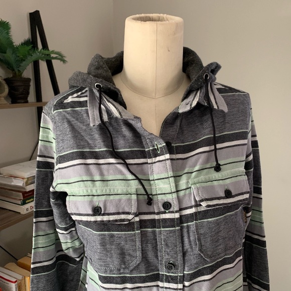 Burton Hooded Flannel - Picture 6 of 8